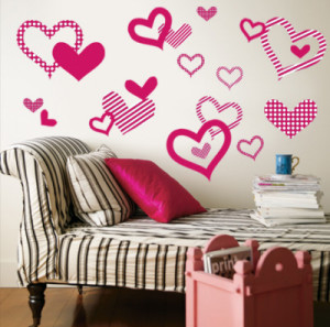 bright-pink-pattern-hearts